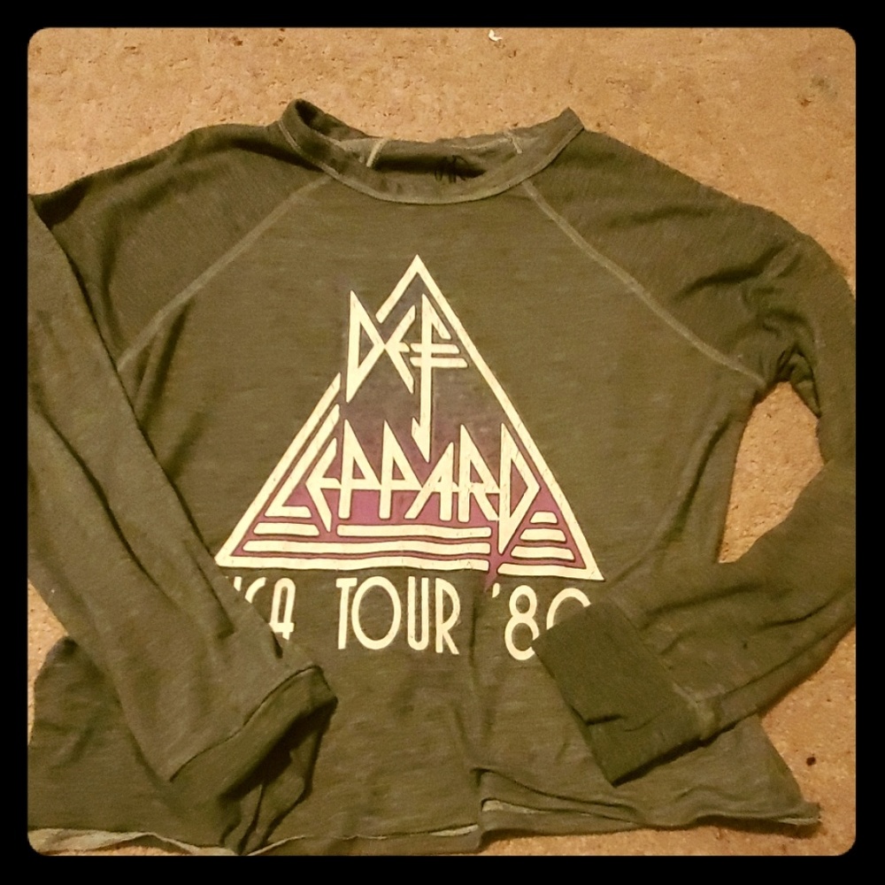 Long sleeve shirt